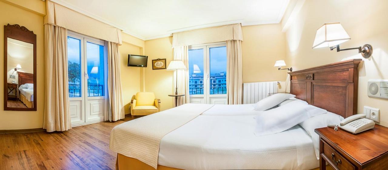 Silken Spa La Hacienda De Don Juan Llanes Ngoại thất bức ảnh